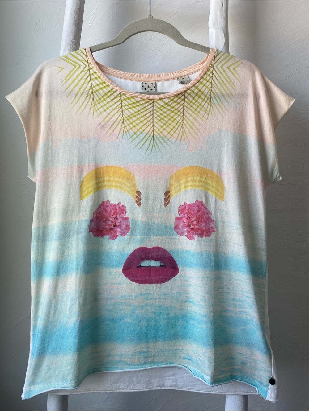 Scotch R’Belle Tropic Face Graphic Tee